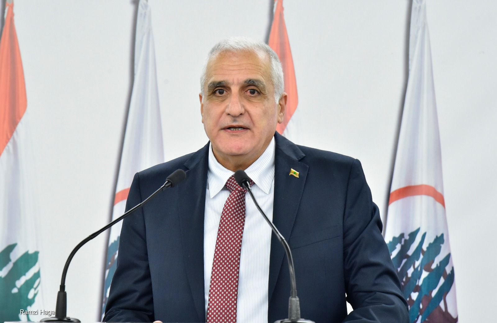 سمير جعجع للمنتسبين الجدد: أنتم تنضمون إلى مسيرة تاريخية لا إلى حزب عادي