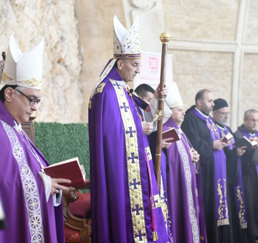 البطريرك الراعي يطلق حملة كاريتاس السنوية :
الوطن لا يشفى بالشعارات وحدها… بل بلمسة إيمان حقيقية