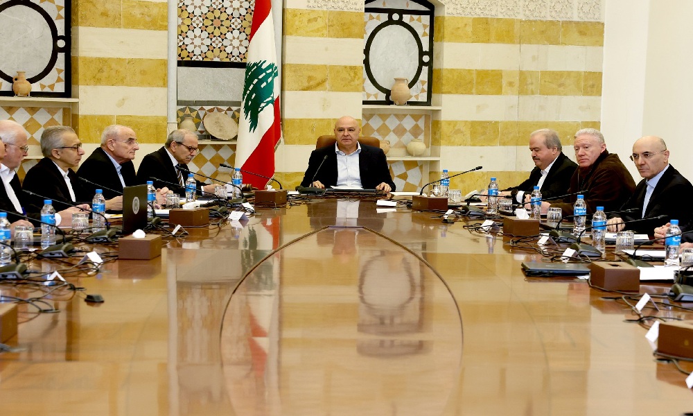 المجلس الأعلى للدفاع: قرار الحرب والسلم بيد الدولة