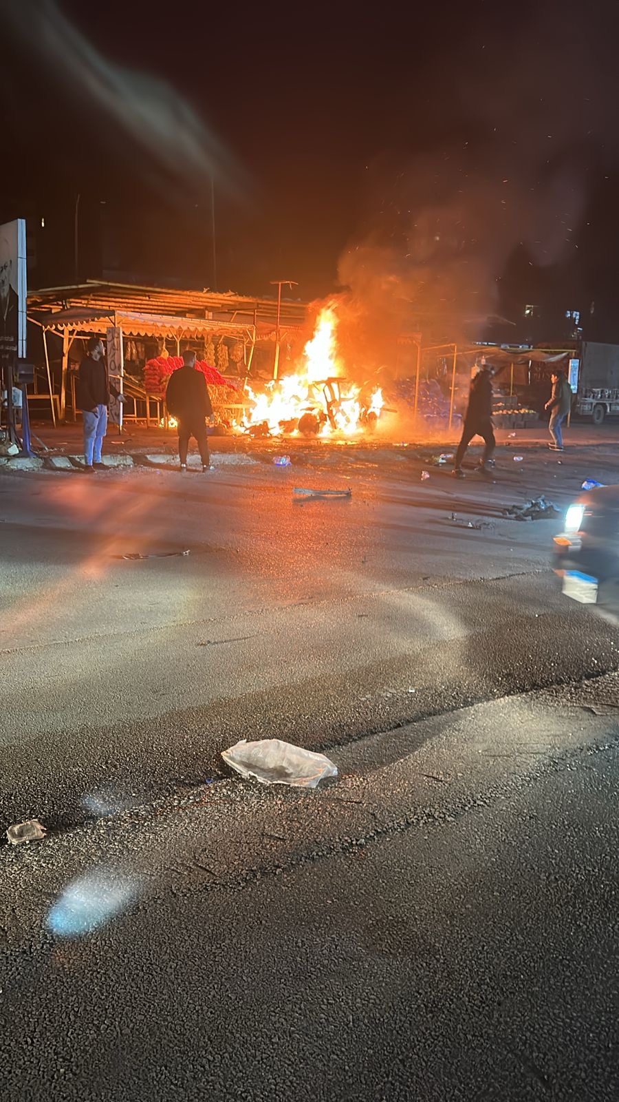 بالفيديو - غارة تستهدف سيارة في حاروف