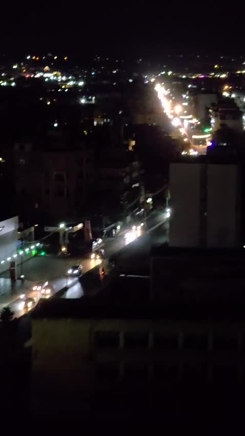 ازدحام طرق ونزوح كثيف من الجنوب والبقاع إلى بيروت بعد تصاعد التوتر مع إسرائيل