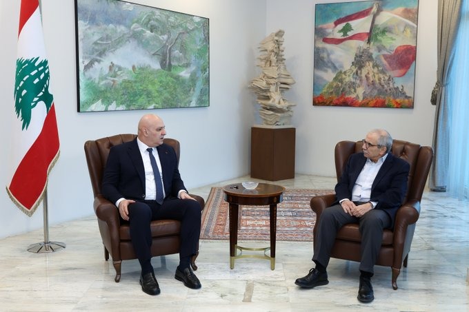 الرئيس عون يلتقي رئيس الحكومة