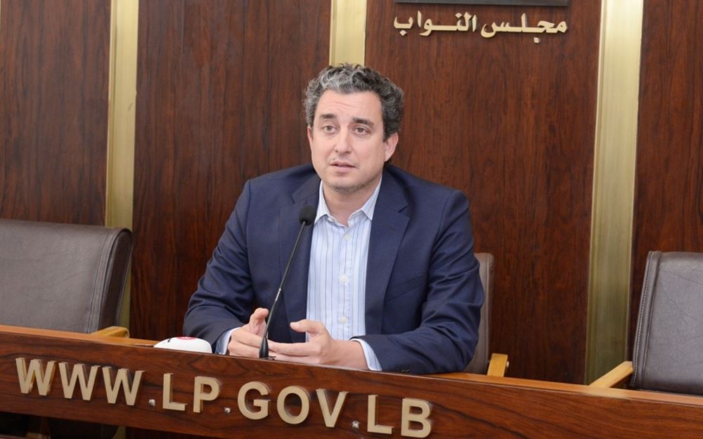 ضو: لبنان يسعى للسلام خارج المحور الإيراني