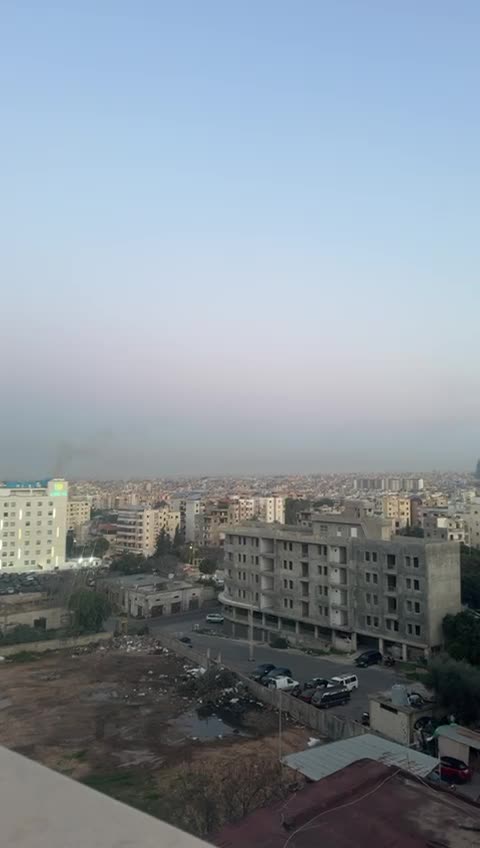 بالفيديو -  غارة إسرائيلية على حارة حريك