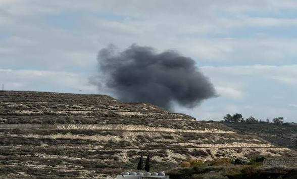 غارات على فرون وصير الغربية