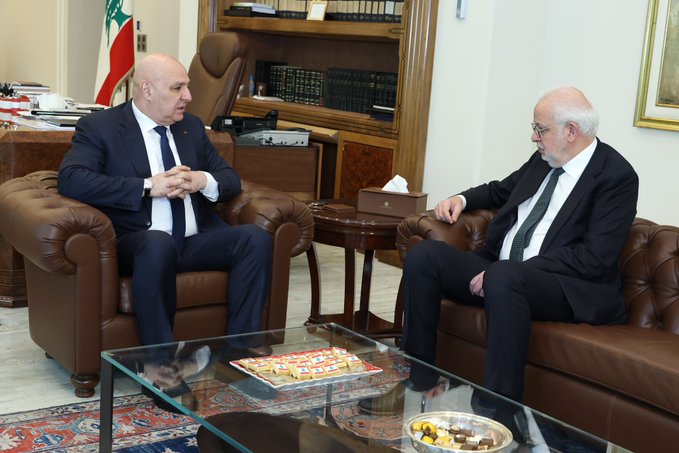 الرئيس  عون عرض مع وزير العدل شؤوناً وزارية ومواضيع تتصل بعمل الوزارة