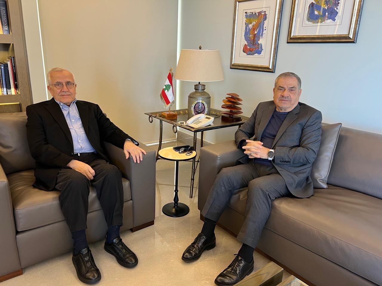 سليمان بحث مع الحناوي الأوضاع العامة والتطورات العسكرية والأمنية