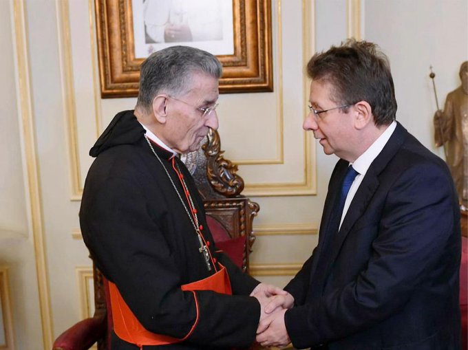 كنعان من بكركي: لبنان يواجه حروباً عدة وهو في مهب الريح