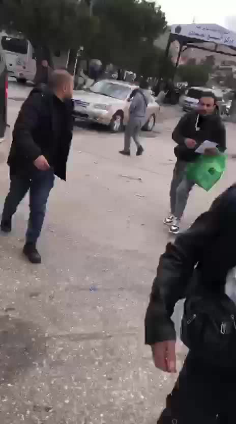 حالة هلع عند معبر المصنع الحدودي إثر اتصال تهديد (فيديو)