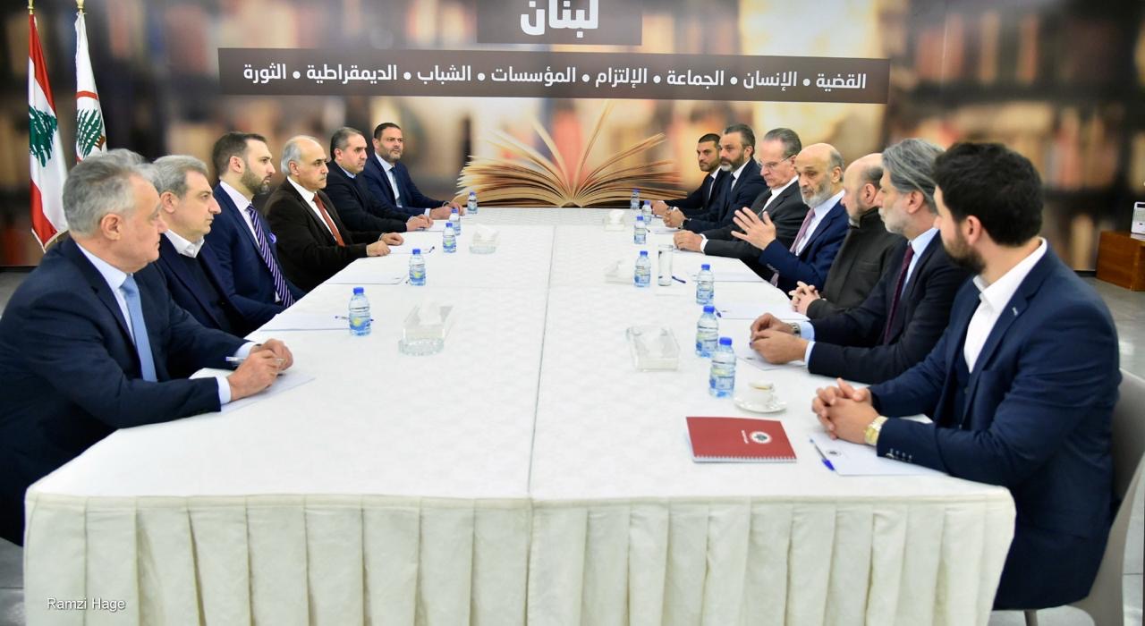 جعجع يلتقي وفدًا من الحزب التقدمي الاشتراكي