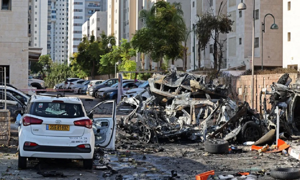 “الحزب” استهدف مقر قيادة أركانية بتل أبيب