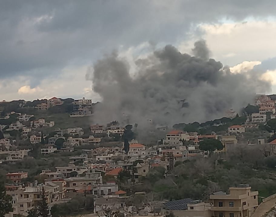غارات إسرائيلية تستهدف برج رحال وعيناثا جنوبي لبنان