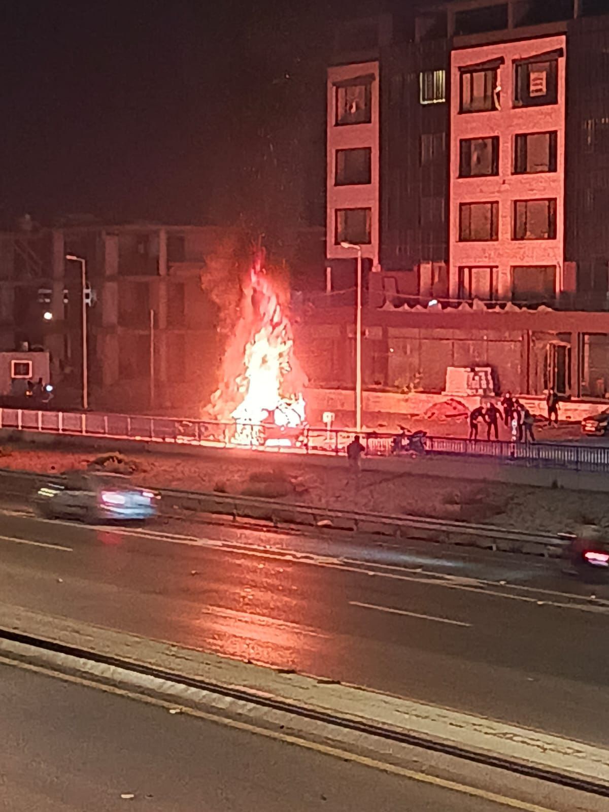 المتحدثة باسم الجيش الإسرائيلي تعلن استهداف عنصر من حزب الله في بيروت للمرة الثانية خلال أقل من ساعة