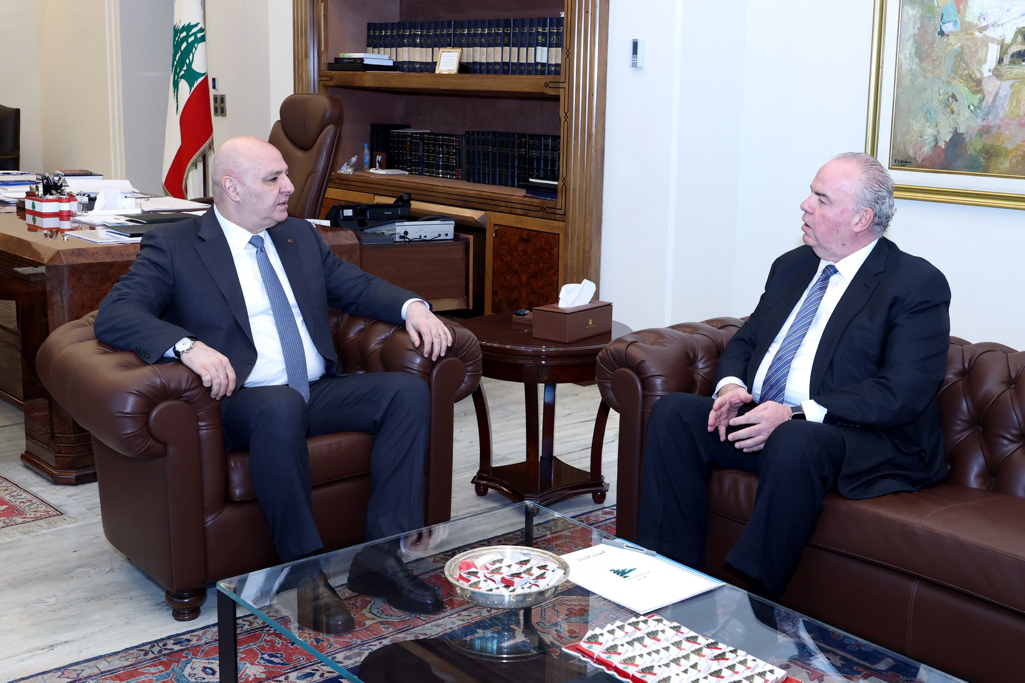 الحاج أطلع رئيس الجمهورية على واقع شبكتي الاتصالات