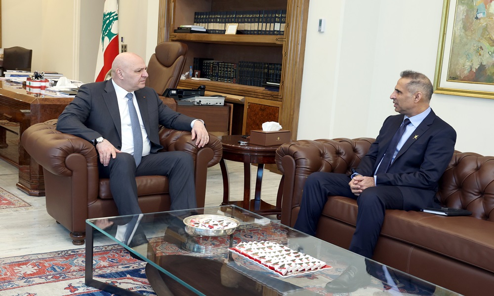 في ظل التوتر… عون يتابع لقاءاته الدبلوماسية