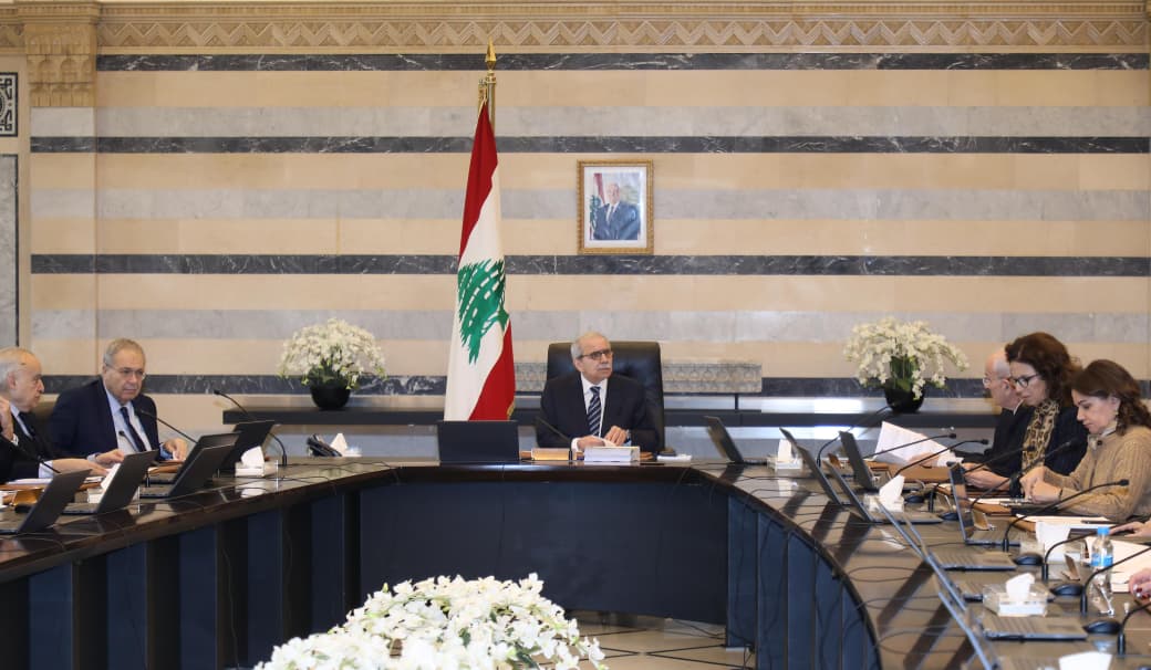 مجلس الوزراء يقرّ إجراءات بحق عناصر الحرس الثوري ويعيد فرض التأشيرة على الإيرانيين