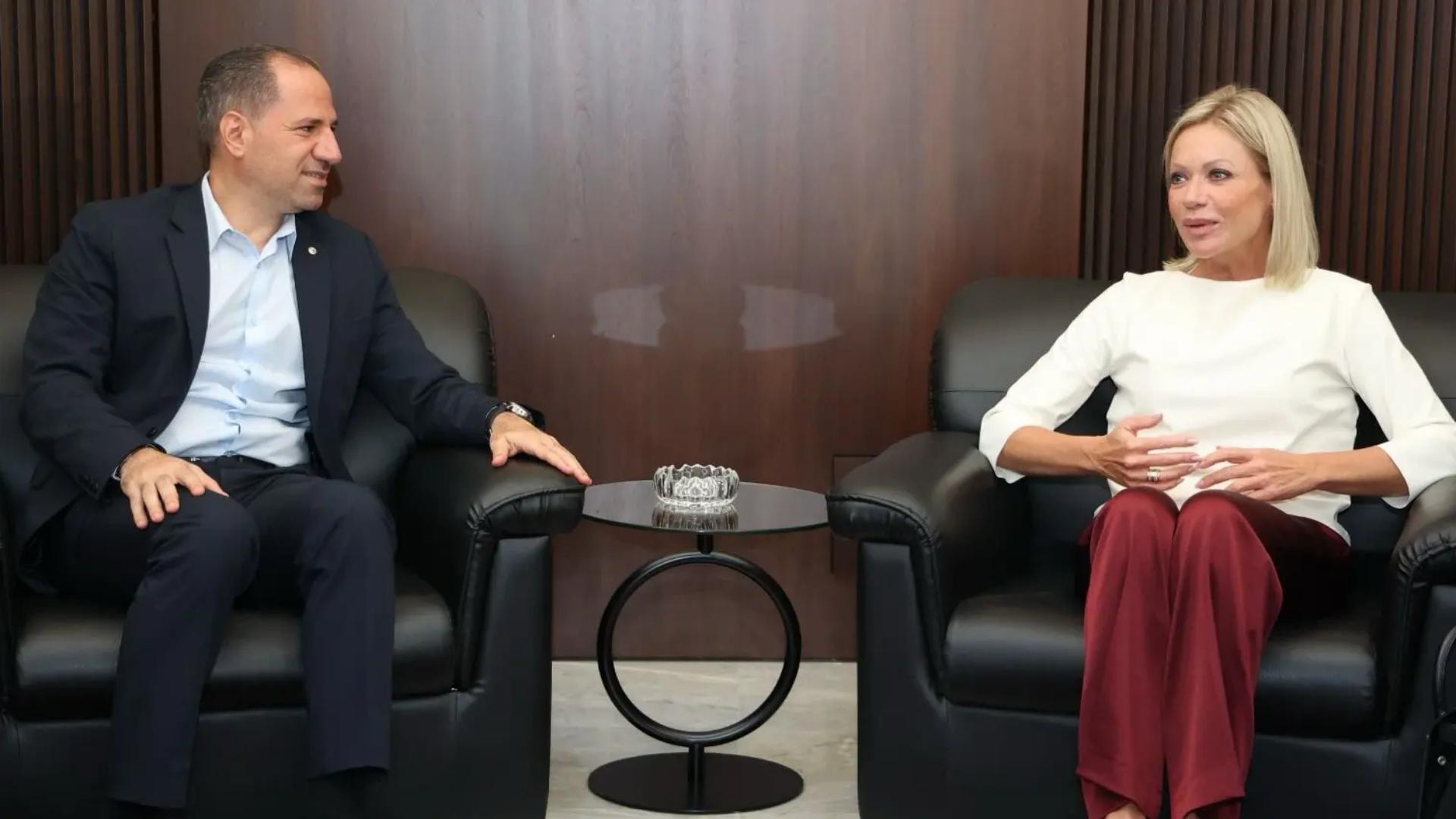 لقاء بين الجميّل وبلاسخارت: لضرورة مساعدة أهالي الجنوب