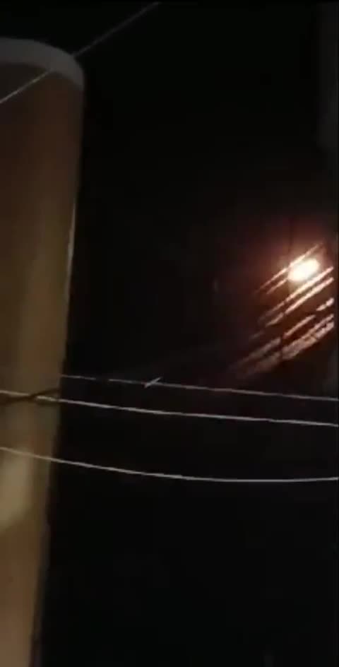 حزب الله اطلق صلية صاروخية باتجاه اسرائيل (فيديو)