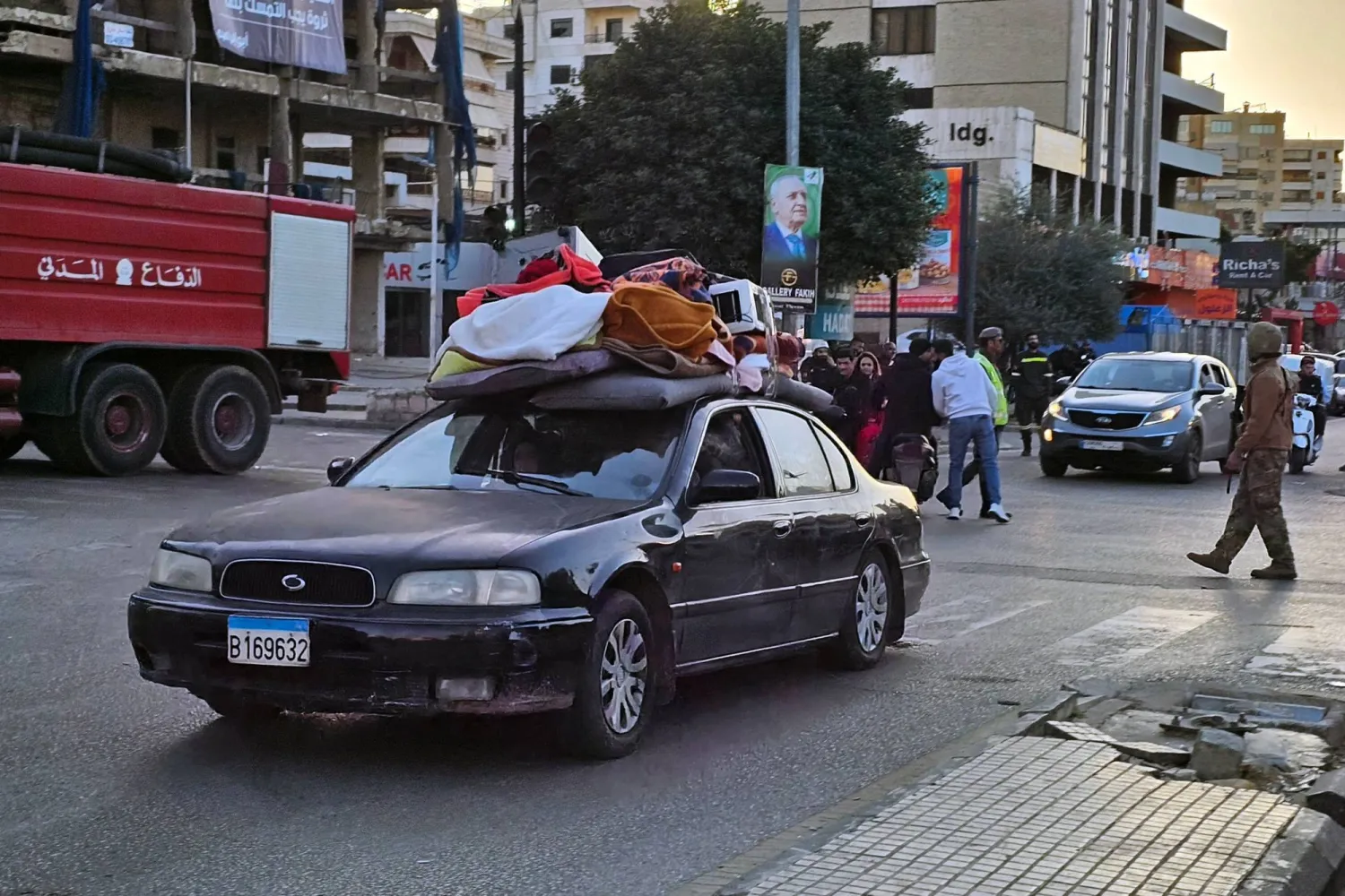 إسرائيل تربك لبنان و«حزب الله» بالمطالبة بإخلاء الضاحية الجنوبية<br />
توسعت سيطرتها إلى 10 نقاط... ودفعت المدنيين إلى المجهول