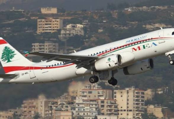 ما سبب تأخّر هبوط طائرة للـMEA القادمة من باريس قبيل منتصف الليلة؟