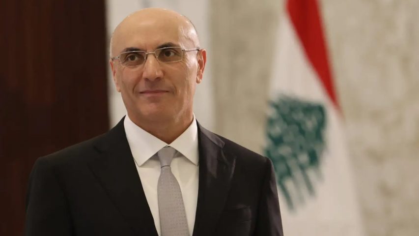 بعد اجتماع في السراي الحكومي... الحجار: الأجهزة الأمنية تواكب مراكز الإيواء وغرفة العمليات جاهزة 24/24