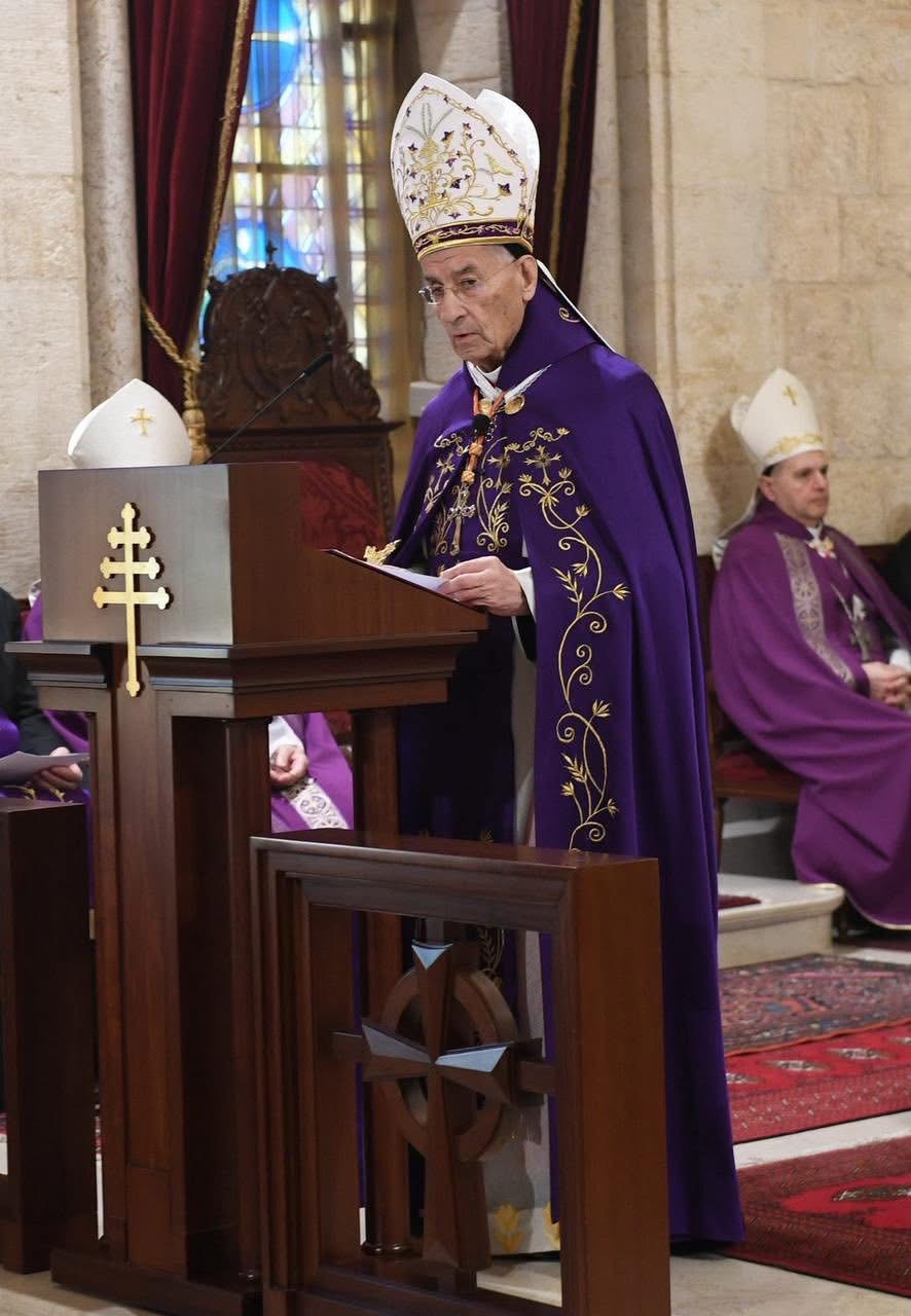 الراعي : القلب يعتصر