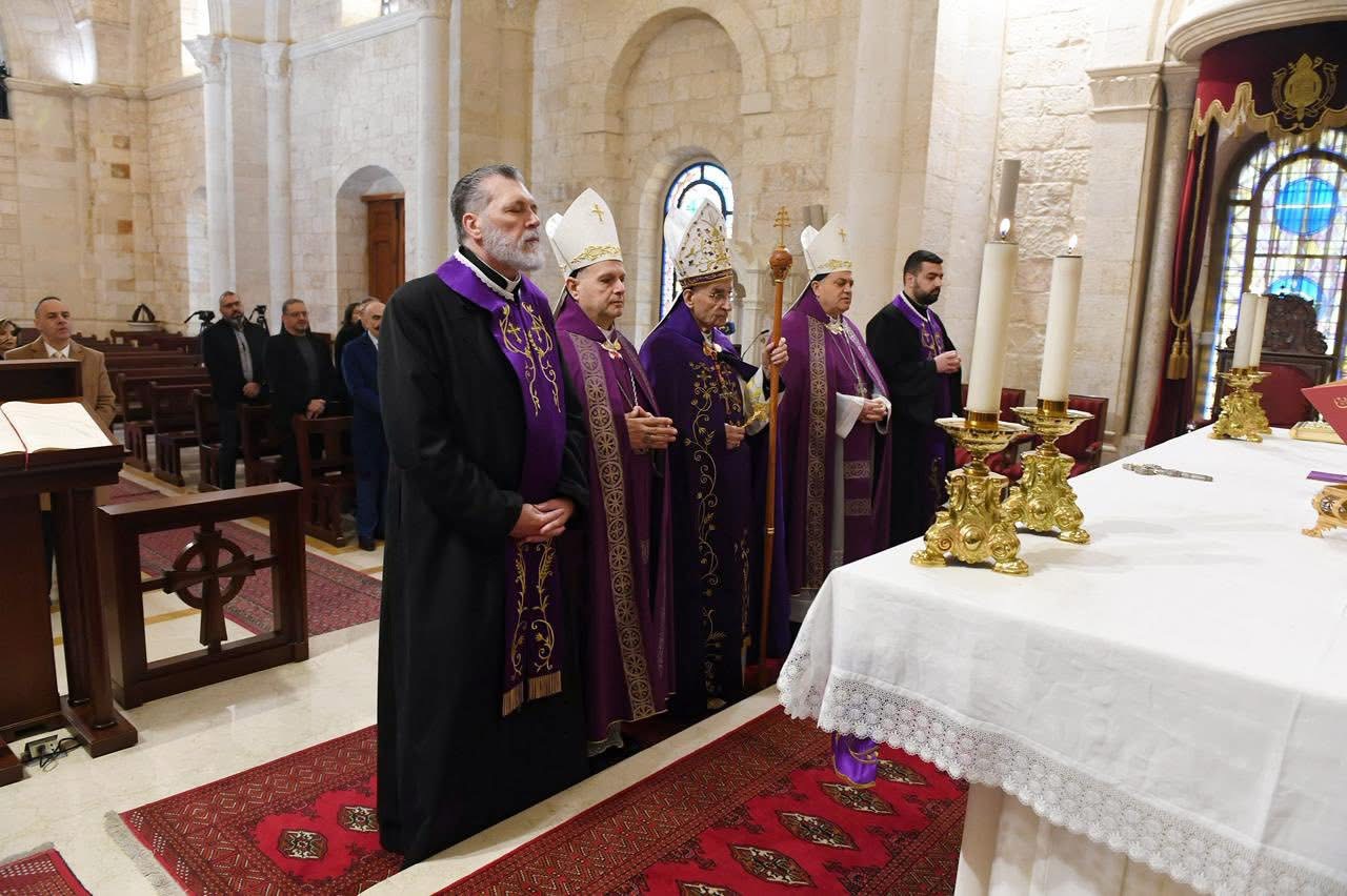 الراعي : القلب يعتصر