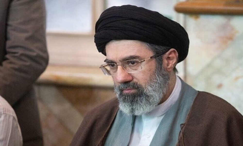 مجتبى خامنئي مرشدًا أعلى لايران