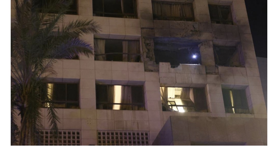 حرب فنادق بين إسرائيل وإيران على أرض لبنان