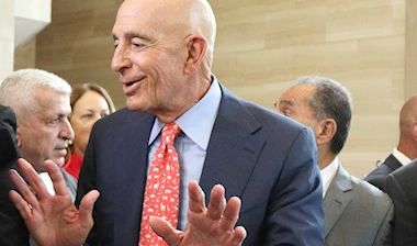 ترامب يكلّف برّاك بخطة «سلام لبنانية - سورية - إسرائيلية»: واشنطن لا ترى شريكاً قوياً في لبنان و«تفضل إشراك حزب الله في الاتفاق»