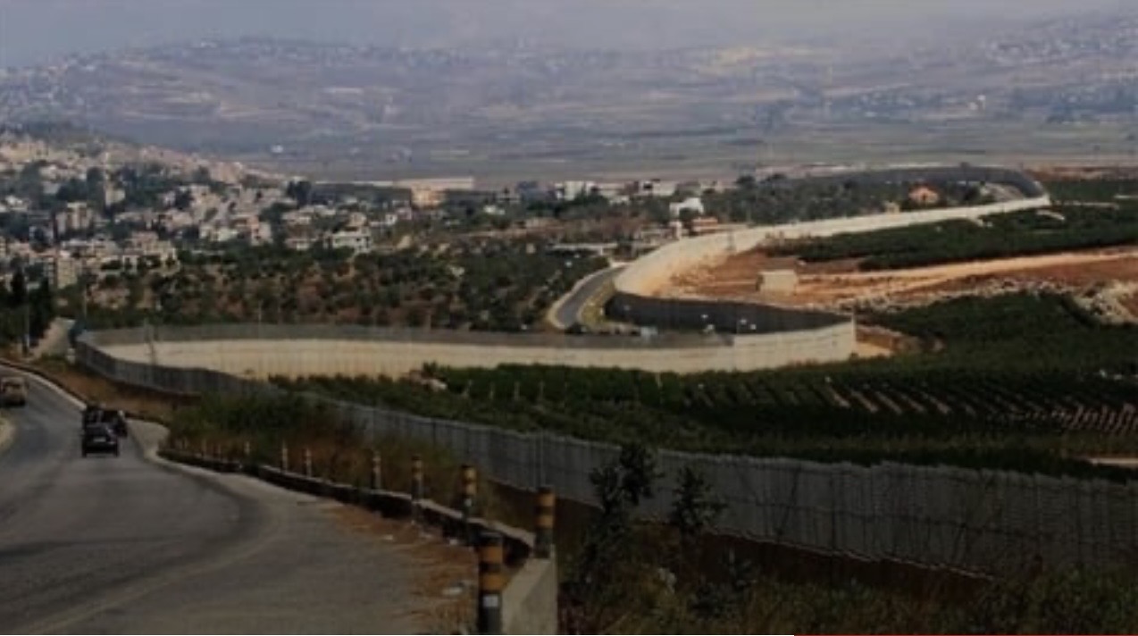 عدد من أهالي القرى الحدودية الأمامية يستعدون للمغادرة