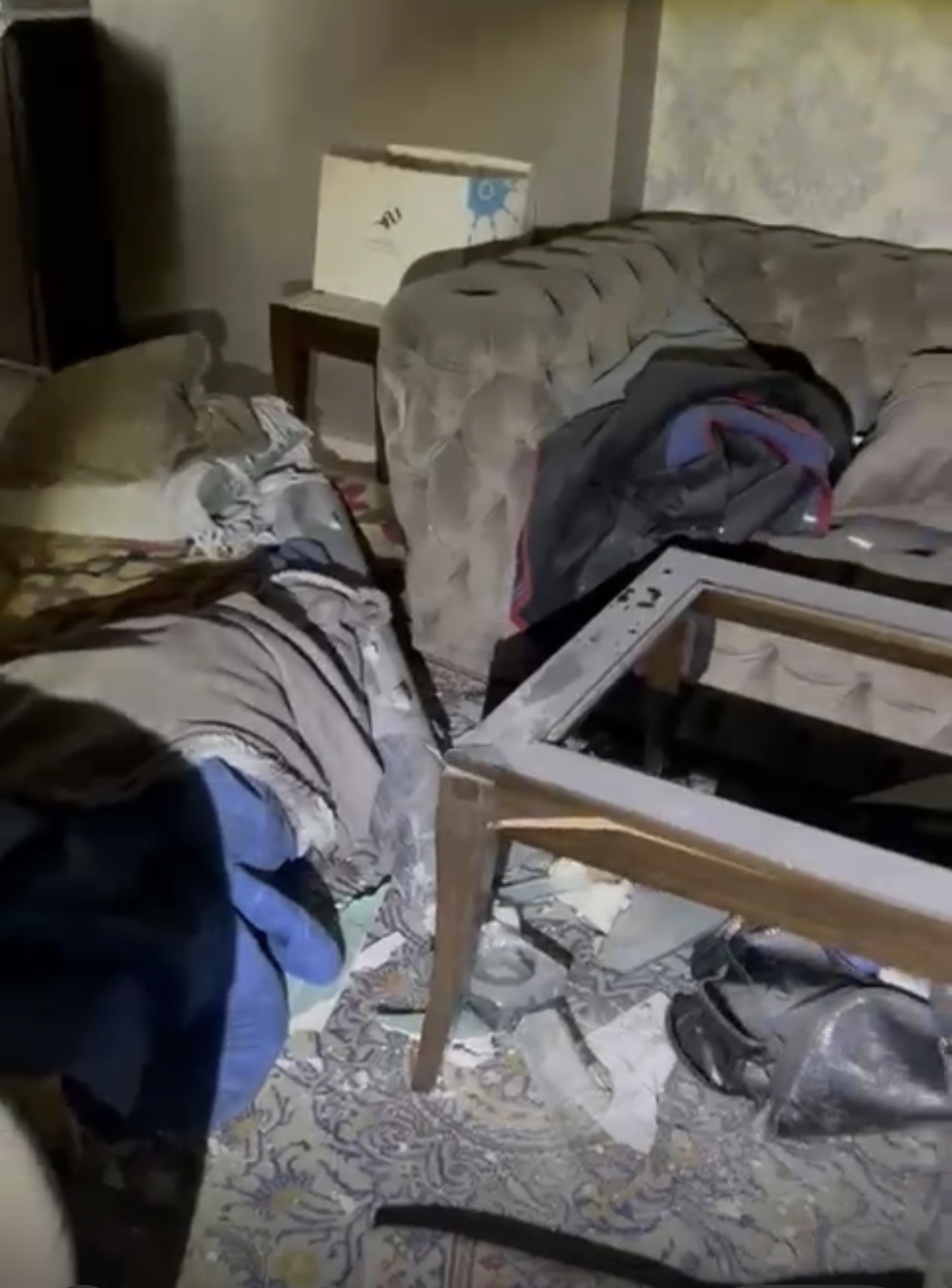 3 جرحى في استهداف عائشة بكار والعثور على صاروخ لم ينفجر في الشقة