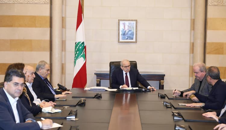 سلام يتابع كيفية وصول المساعدات الى لبنان