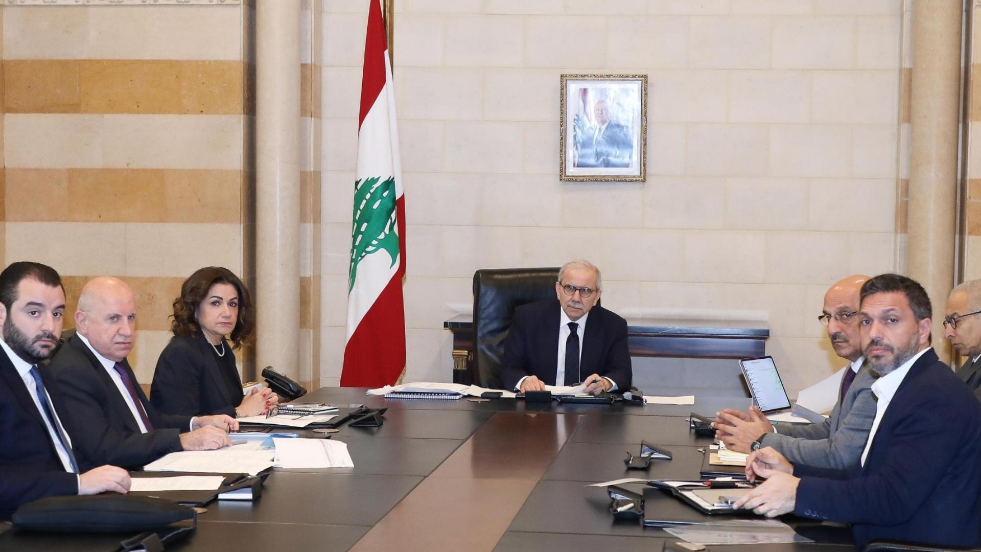 سلام يُتابع تأمين المحروقات إلى مراكز الإيواء