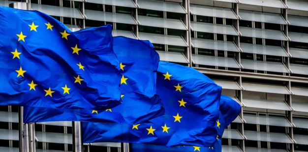 الاتحاد الأوروبي: ندعم الجهود لنزع سلاح “الحزب”