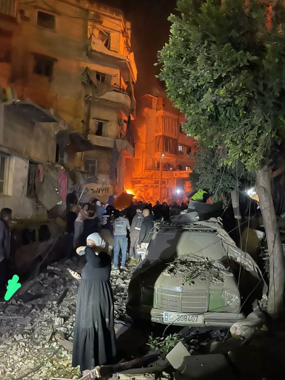 بالفيديو - ضحايا وجرحى في غارات اسرائيلية  على زقاق البلاط والبسطا التحتا في بيروت