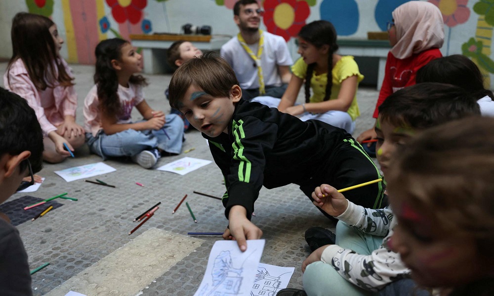 الحرب في لبنان تقتل ما يعادل صفاً من الأطفال يومياً!