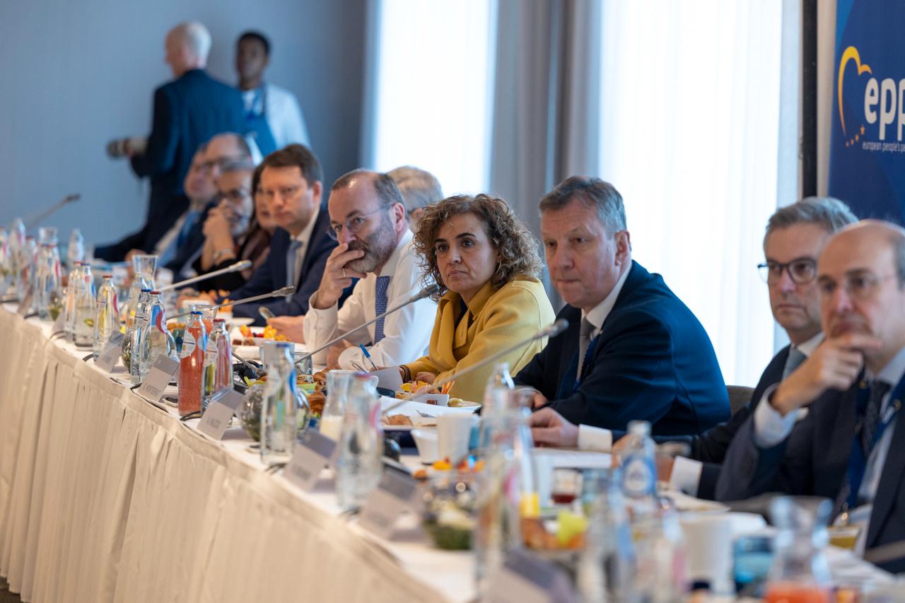 الجميّل أمام ١٤ رئيس دولة ورئيس حكومة أوروبيين: لموقف أوروبي حاسم بدعم الدولة والجيش في نزع سلاح حزب الله ومواكبة مسار السلام