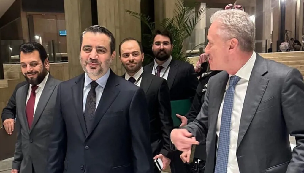 لبنان في اجتماع الرياض: الدعم المشروط بنزع السلاح