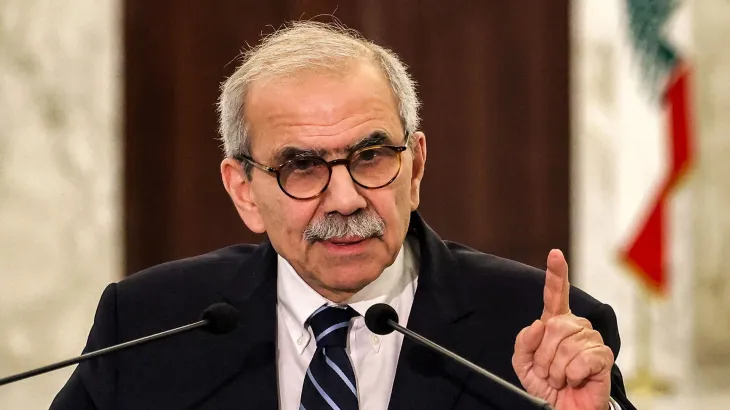 سلام: الحرب المفروضة تكشف كلفة السلاح خارج الدولة