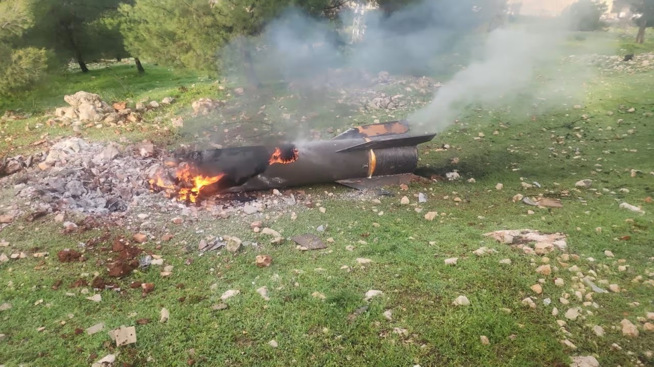 سقوط صاروخين إيرانيين في إسرائيل