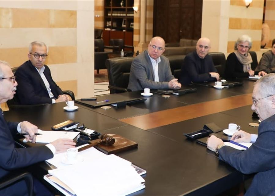 إجتماع في السراي لمتابعة ملفّ النزوح