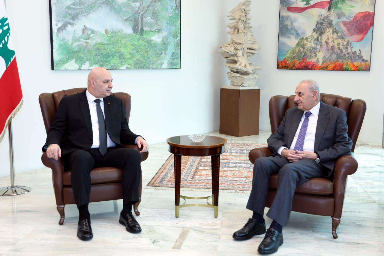 عون وبري يبحثان الأوضاع والتصعيد جنوباً ويؤكدان التمسك بالوحدة الوطنية