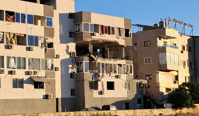 غارات على أبنية ومحلات تجارية في زفتا وفي جل البحر في صور