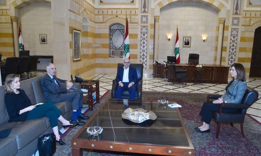 مساعي وقف التصعيد بين سلام والسفير الفرنسي