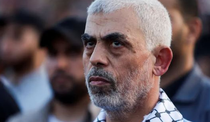 احتجاز جثمان السنوار بمكان سري.. والكشف عن نتائج التشريح