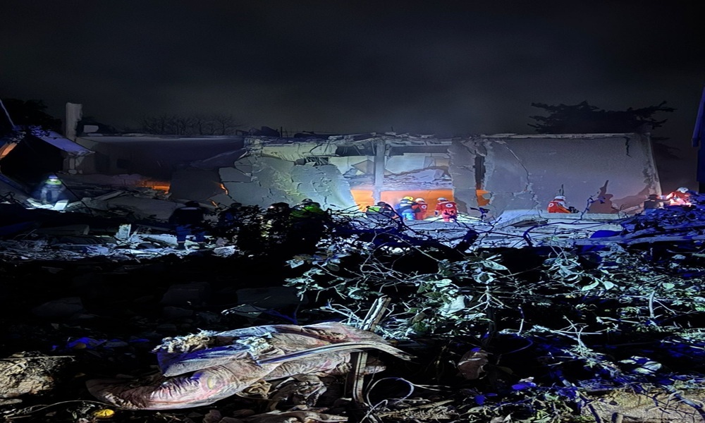 غارات تستهدف الجنوب