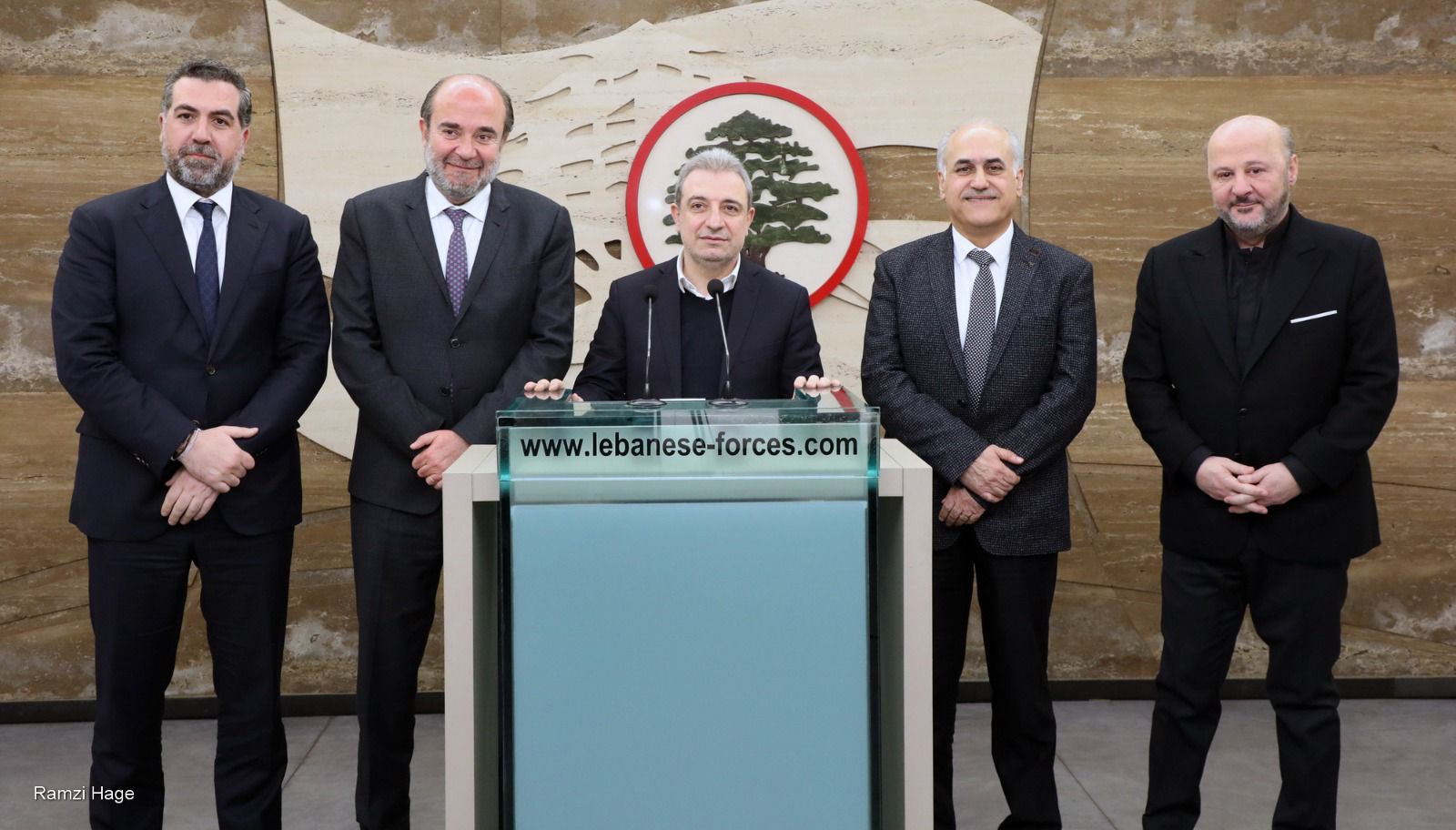 مصالحة وطنية في معراب: القوات والتقدمي الاشتراكي يؤكدان رفض الفتنة ودعم الجيش والسلم الأهلي