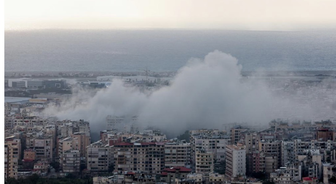 الجيش الإسرائيلي يستهدف بنى تحتية لحزب الله ويقضي على عنصرين بارزين بوحدة الاتصالات