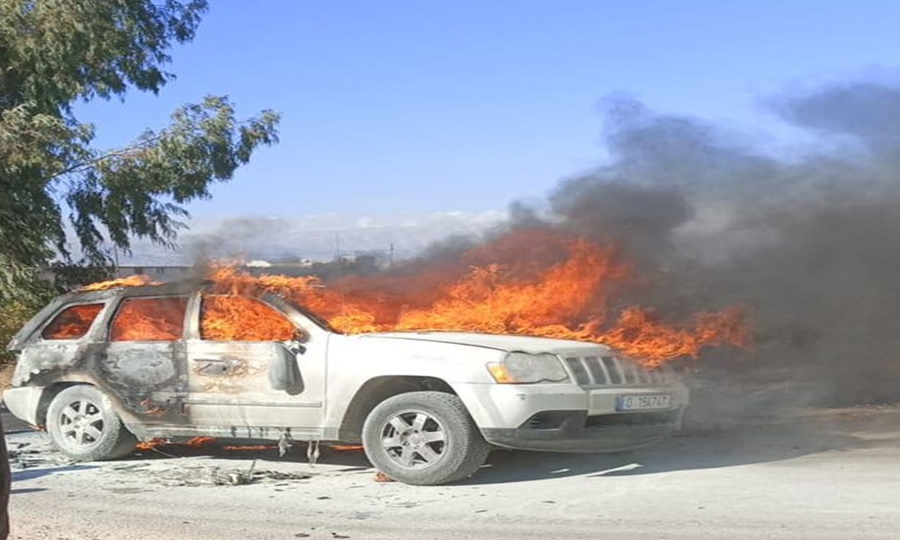 إصابات في استهداف سيّارة في صور